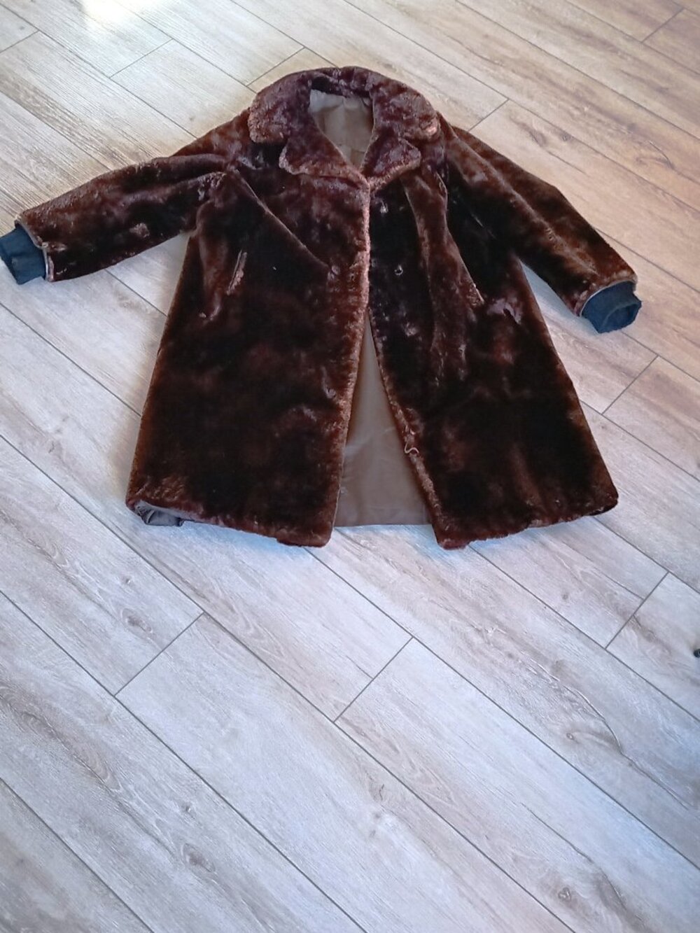 Women's XL Fur coat